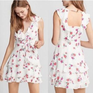 NWT Express White Rose Vneck‎ Ruffle Sleeve Lined Dress Size 8